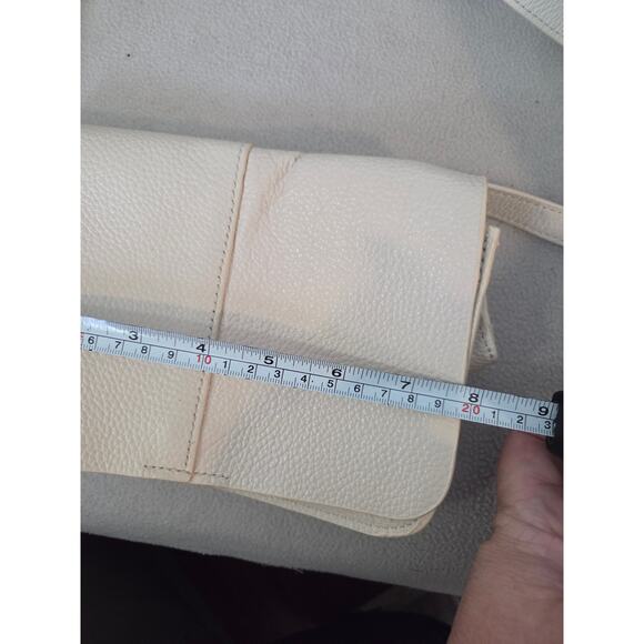 BTB Los Angeles White Suede Leather Crossbody PURSE Y2K Small - Picture 8 of 11